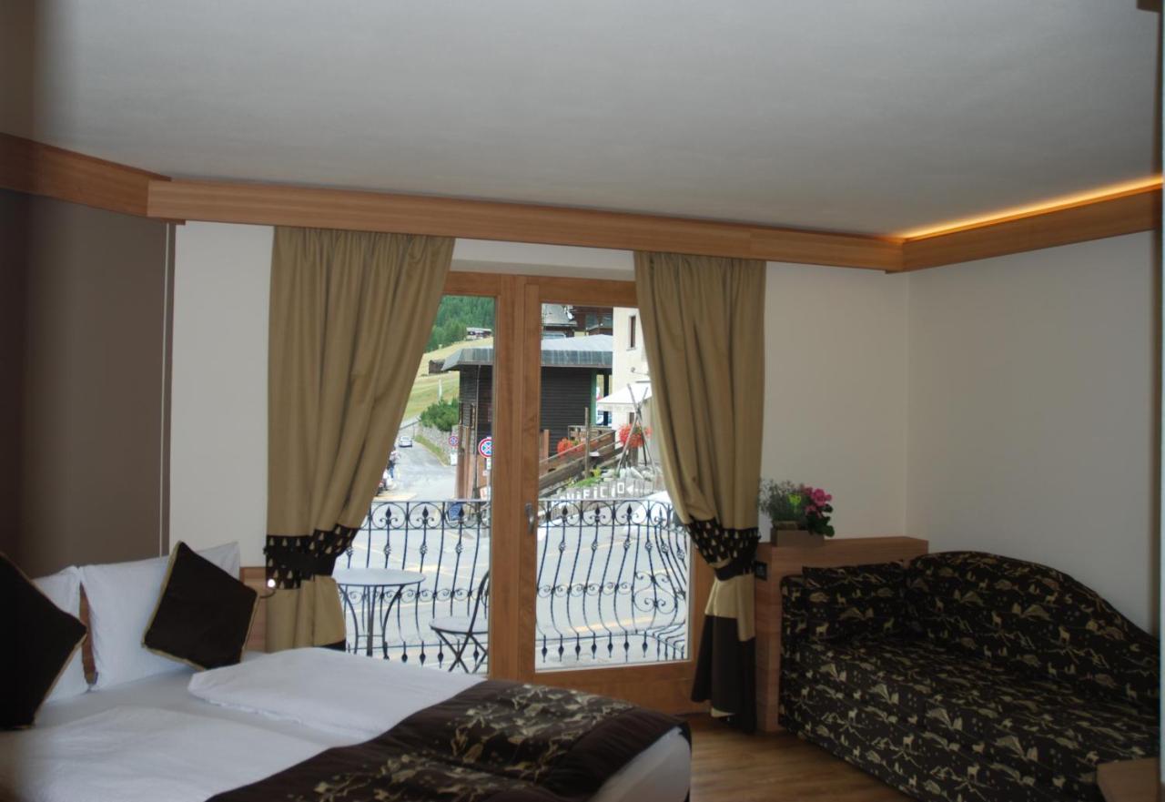 Hotel Bondi Ливиньо Екстериор снимка